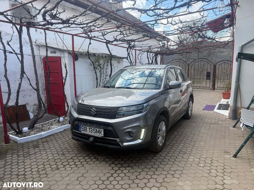 Suzuki Vitara 1.4 Boosterjet MHEV Cool - 10
