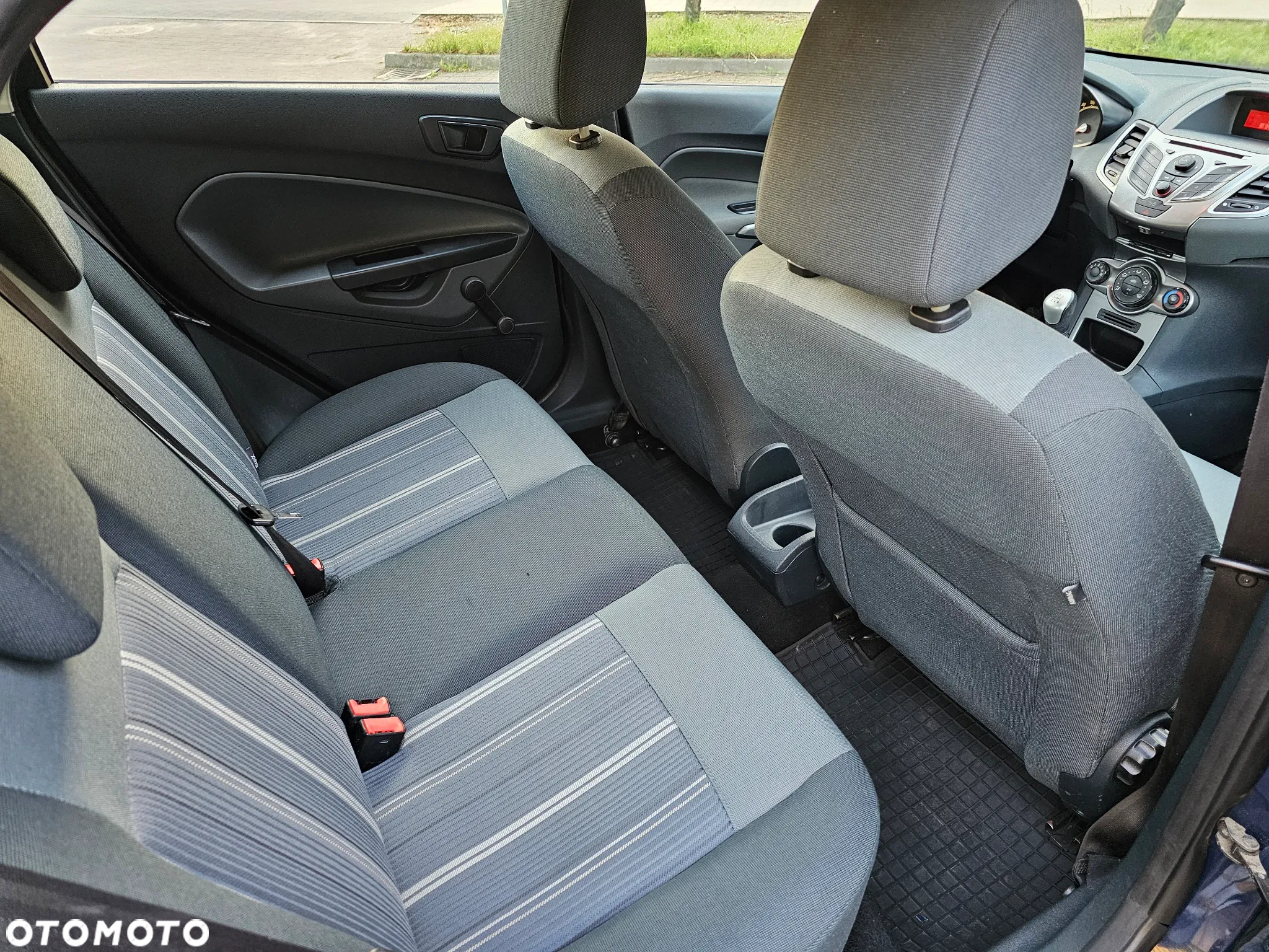 Ford Fiesta - 14
