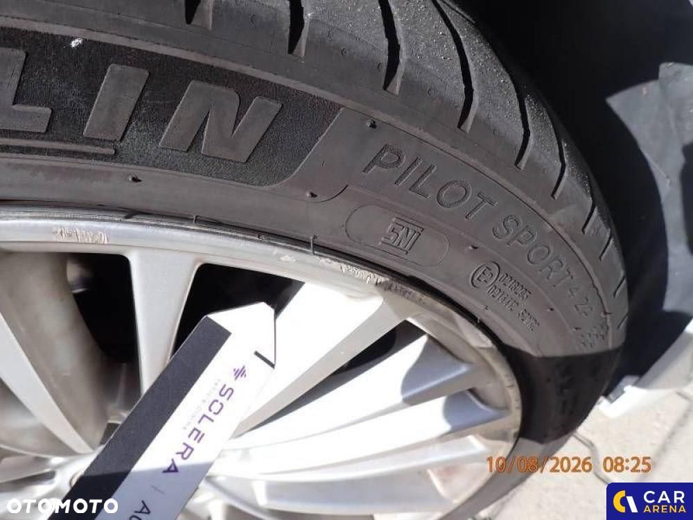 BMW Seria 5 - 38