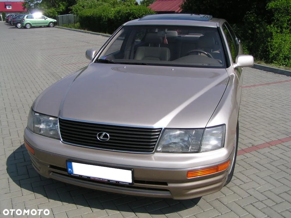 Lexus LS - 6