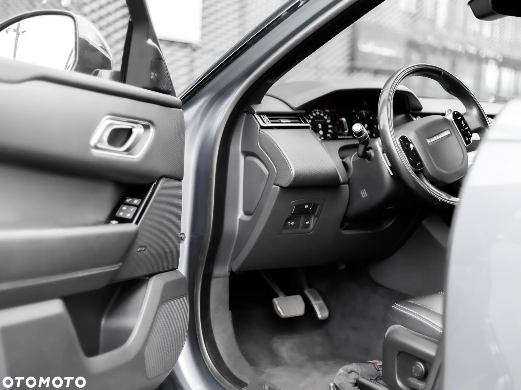 Land Rover Range Rover Velar 2.0 SD4 R-Dynamic S - 11