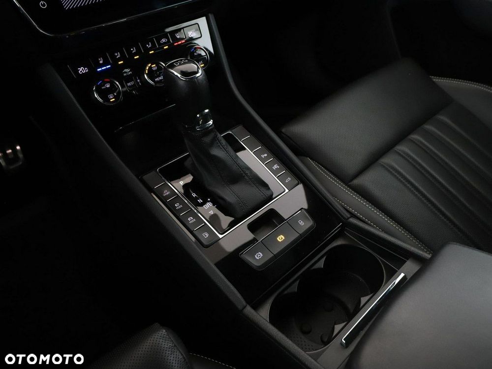 Skoda Superb 1.4 TSI Plug-In Hybrid L&K DSG - 33