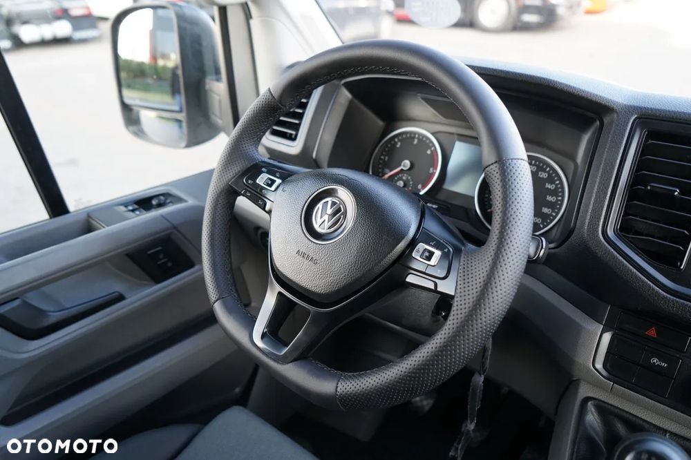 Volkswagen CRAFTER / SKRZYNIA 5 M / HDS PM 3623 / UDŹWIG  990 KG  / 2020 ROK / BLIŹNIAK / 3 MIEJSCA / SPROWADZONY - 30