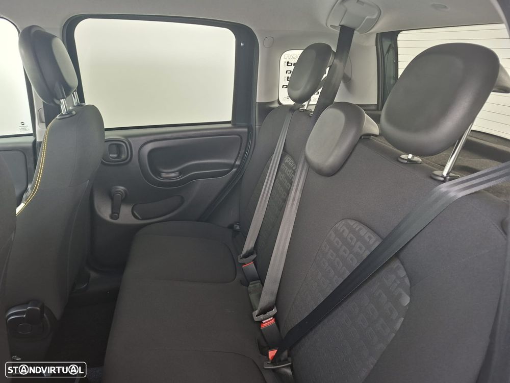 Fiat Pandina 1.0 Hybrid - 11