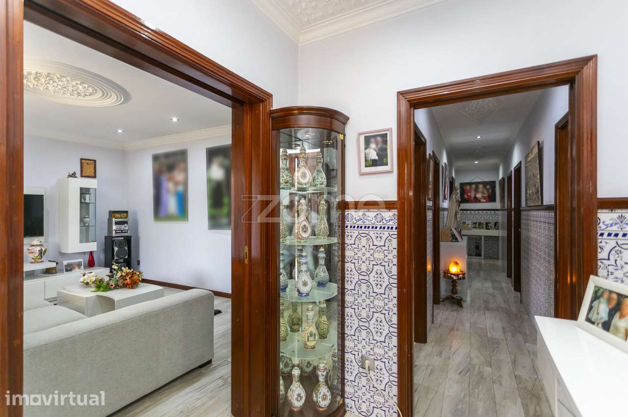 Moradia T3| 1.075m² de Terreno | Ideal para Projeto Multi-Habitacio... - Grande imagem: 3/60