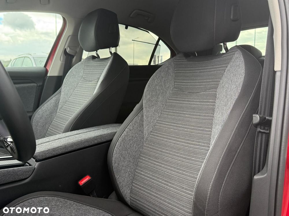 Skoda Superb 2.0 TDI SCR Selection DSG - 26
