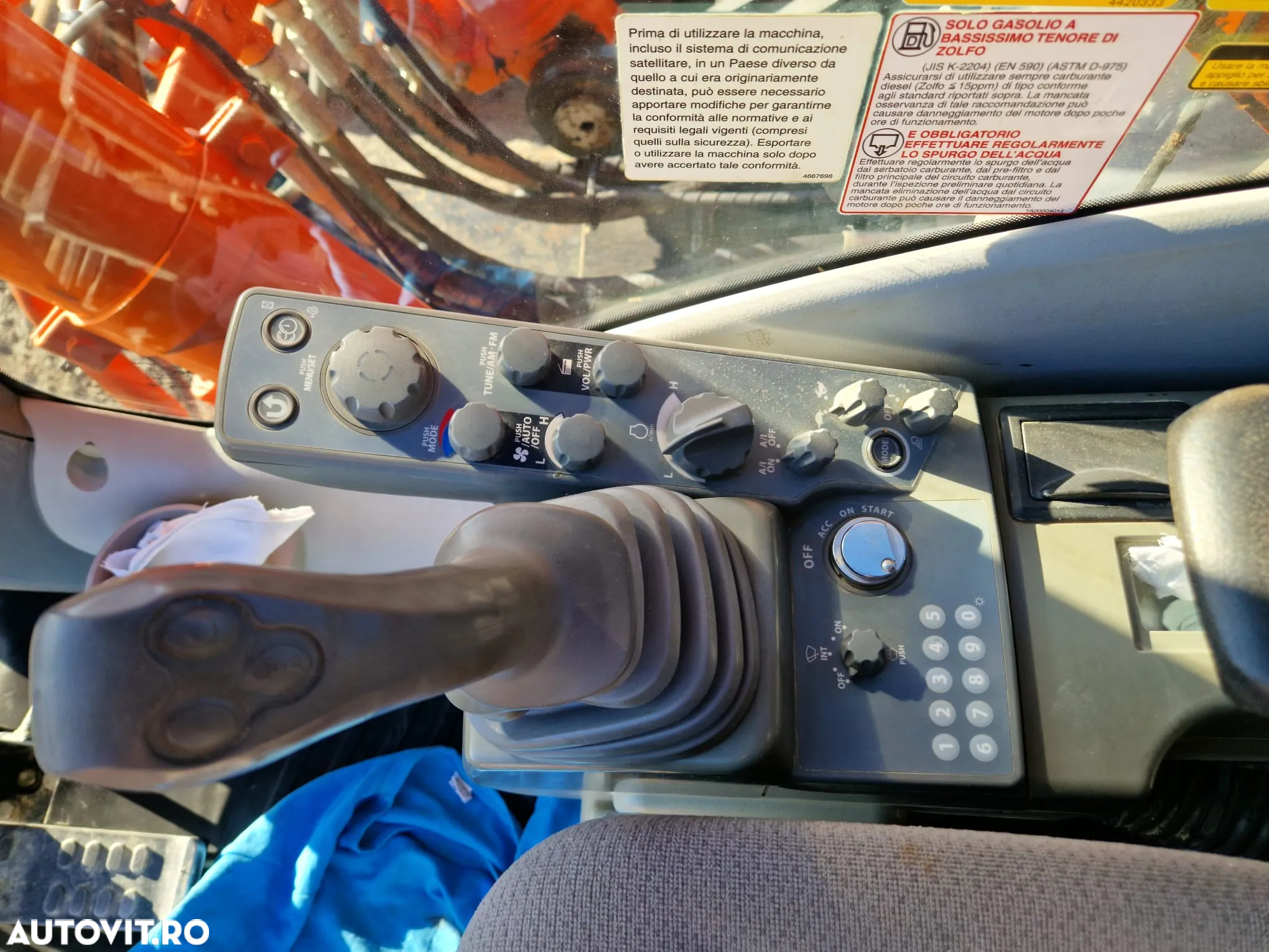Hitachi ZX 290LCN-5B - 3
