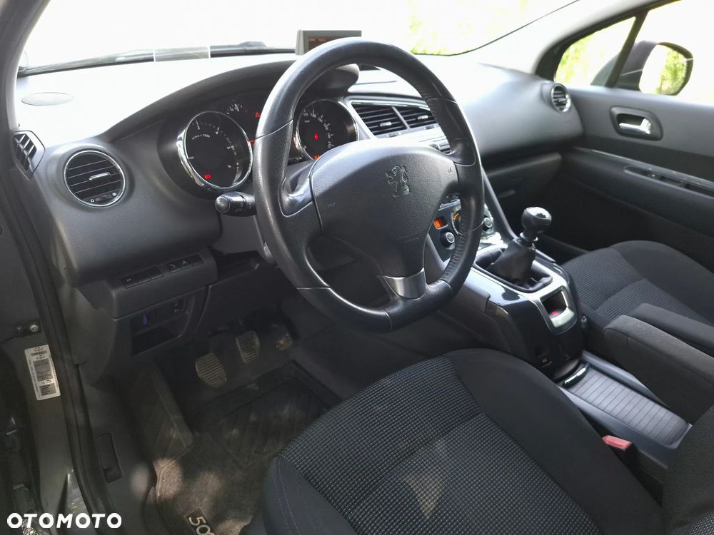 Peugeot 5008 1.6 HDi Premium - 12