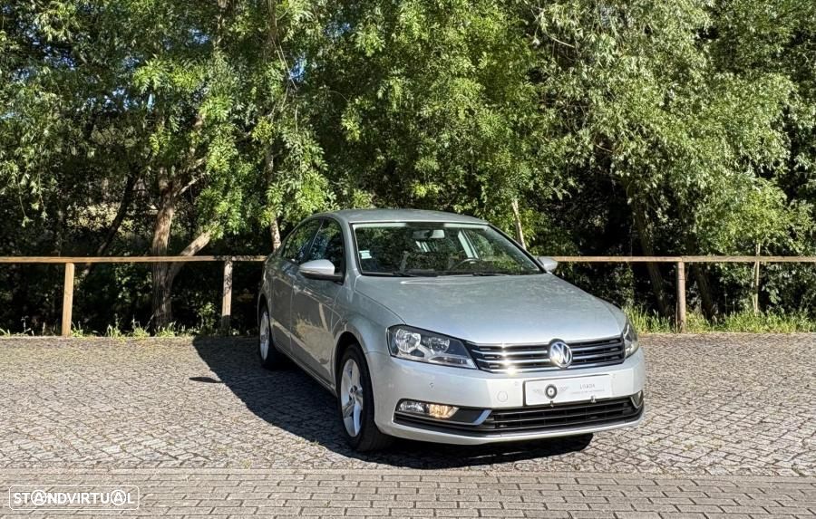 VW Passat 1.6 TDI Confortline - 3