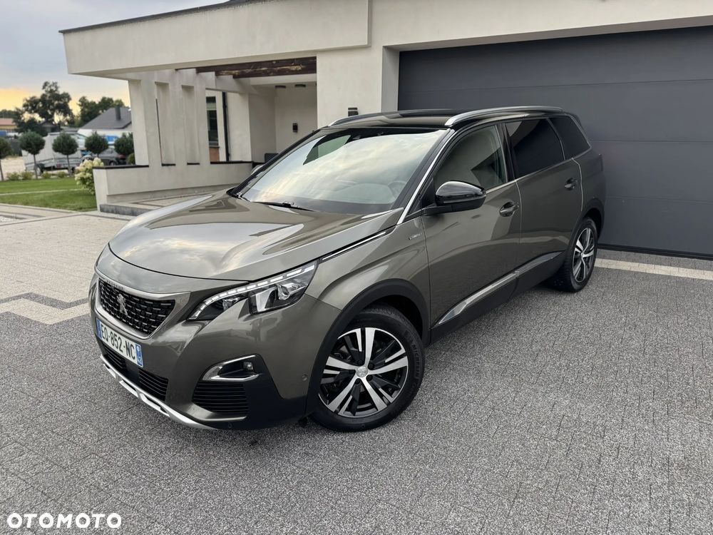 Peugeot 5008 - 5