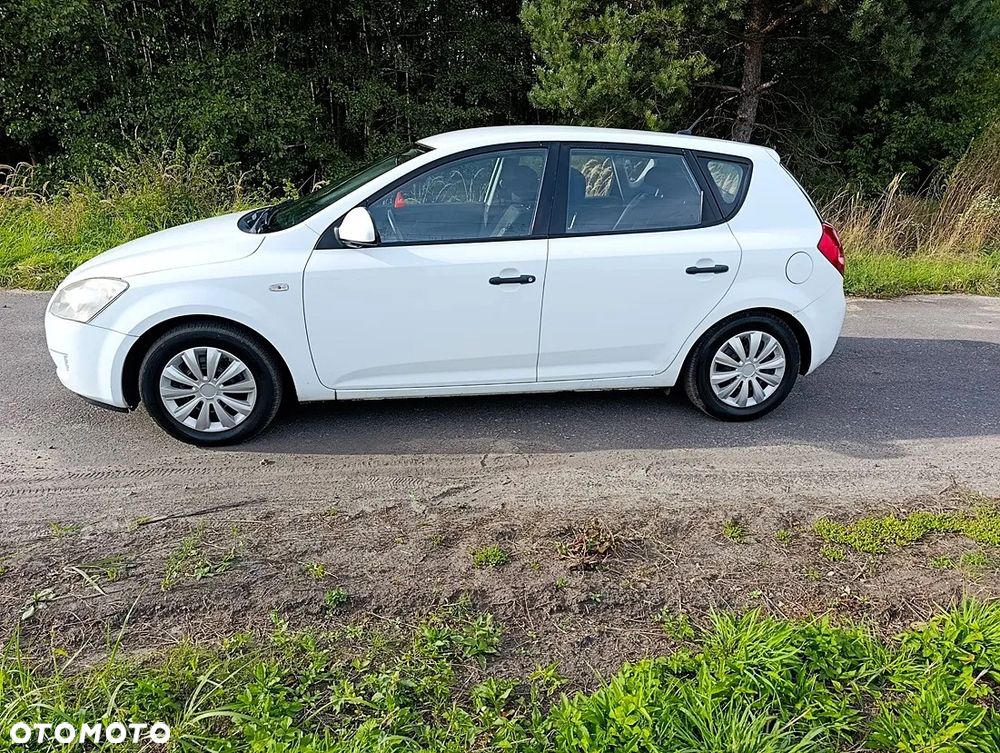 Kia Ceed 1.4 CVVT LX - 5