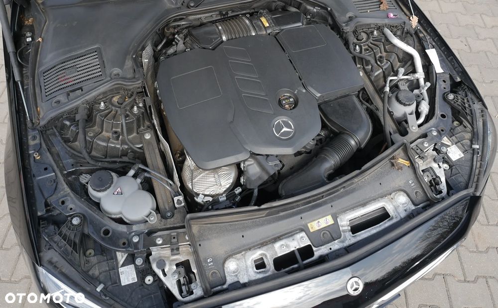 Mercedes-Benz Klasa C 220 d 9G-TRONIC - 29