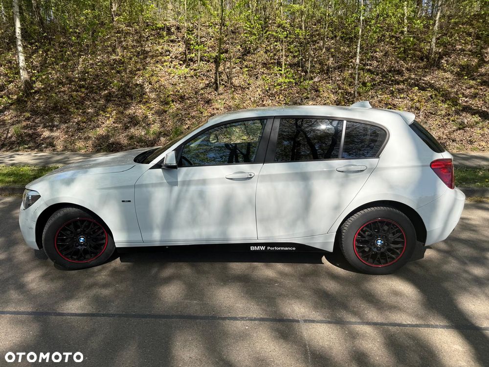 BMW Seria 1 118i Sport Line - 15