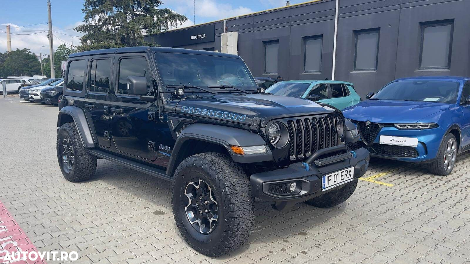 Jeep Wrangler - 4