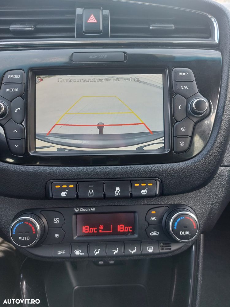 Kia Ceed - 7