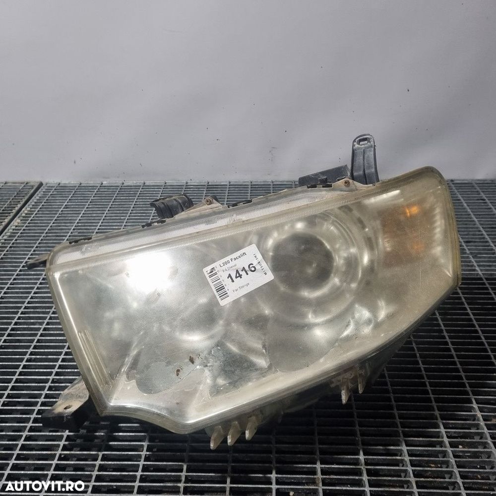 Far Stanga Mitsubishi L200 Facelift 2010 - 2015 SUV 4 Usi (1416) Cu lupă - 1