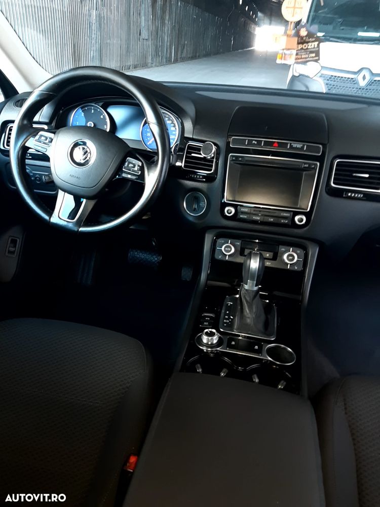 Volkswagen Touareg - 4