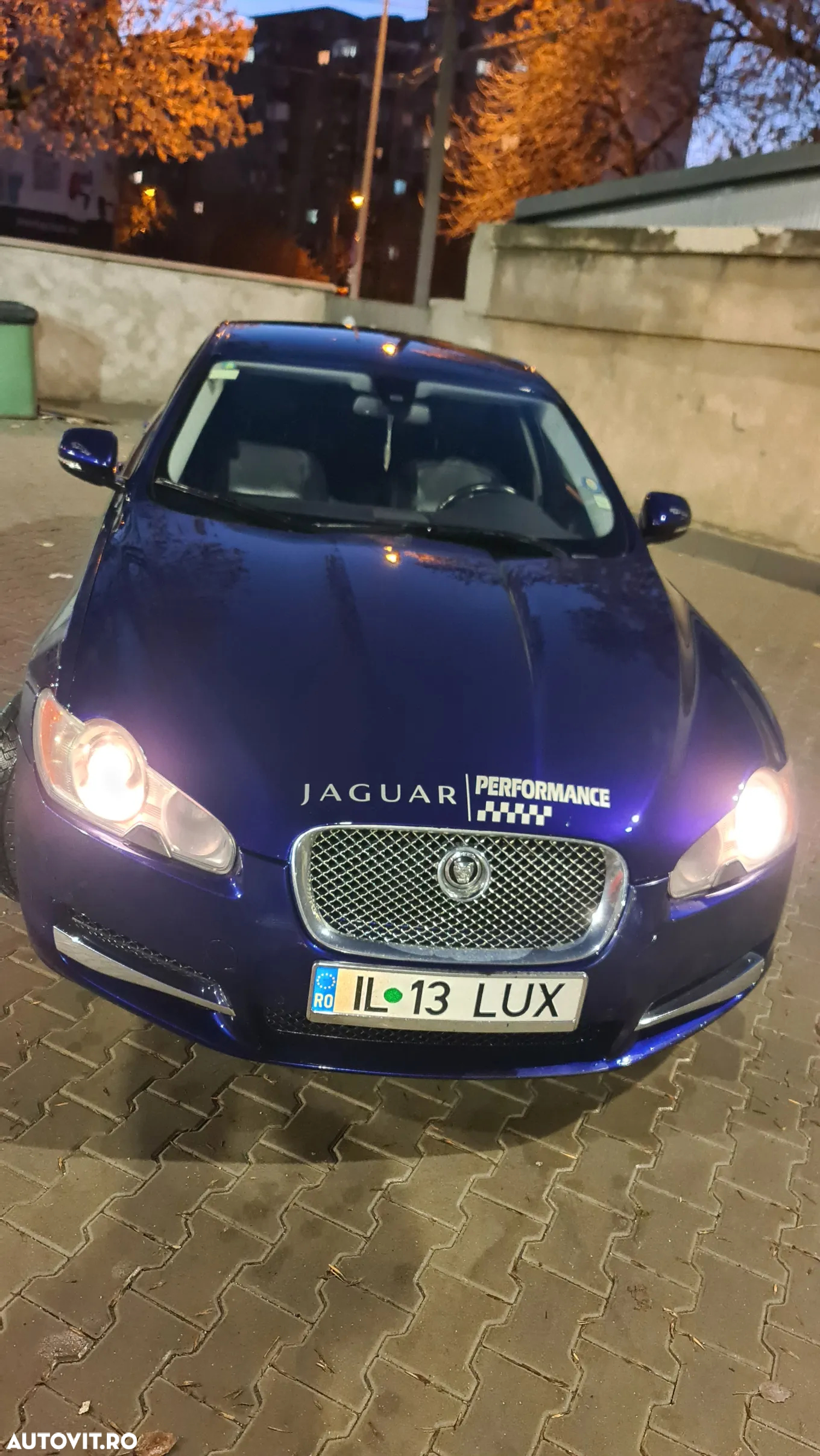 Jaguar XF 3.0D Premium Luxury Aut - 2