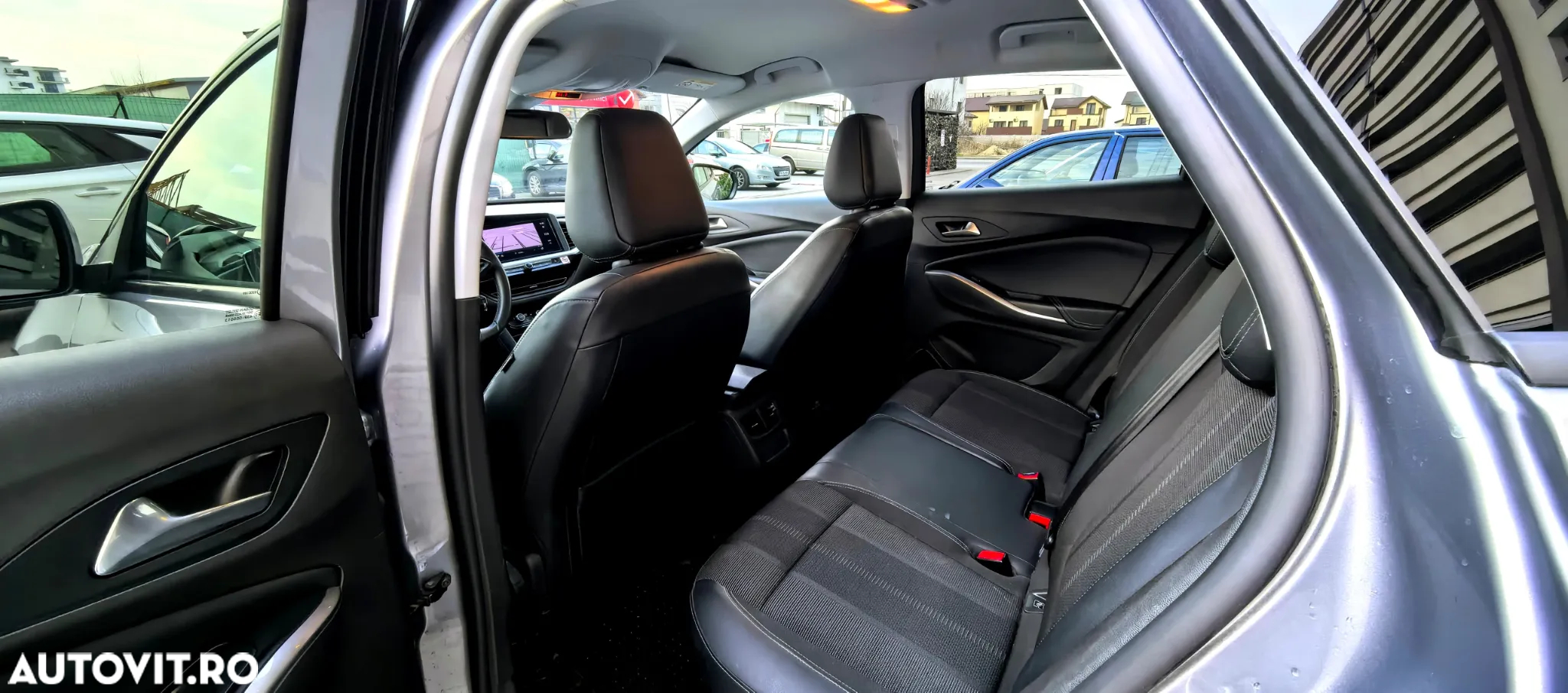 Opel Grandland X 1.2 Turbo START/STOP AT8 GS Line - 17