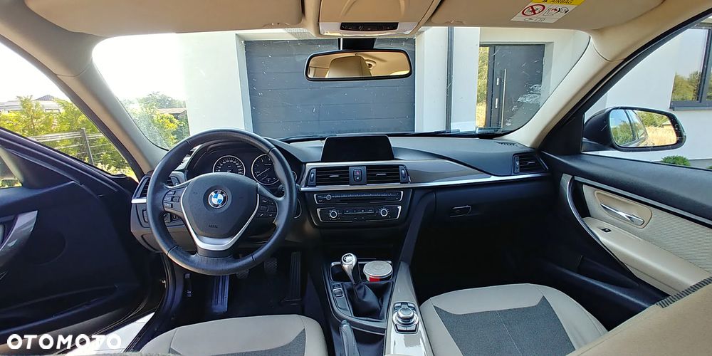 BMW Seria 3 318d Modern Line - 13