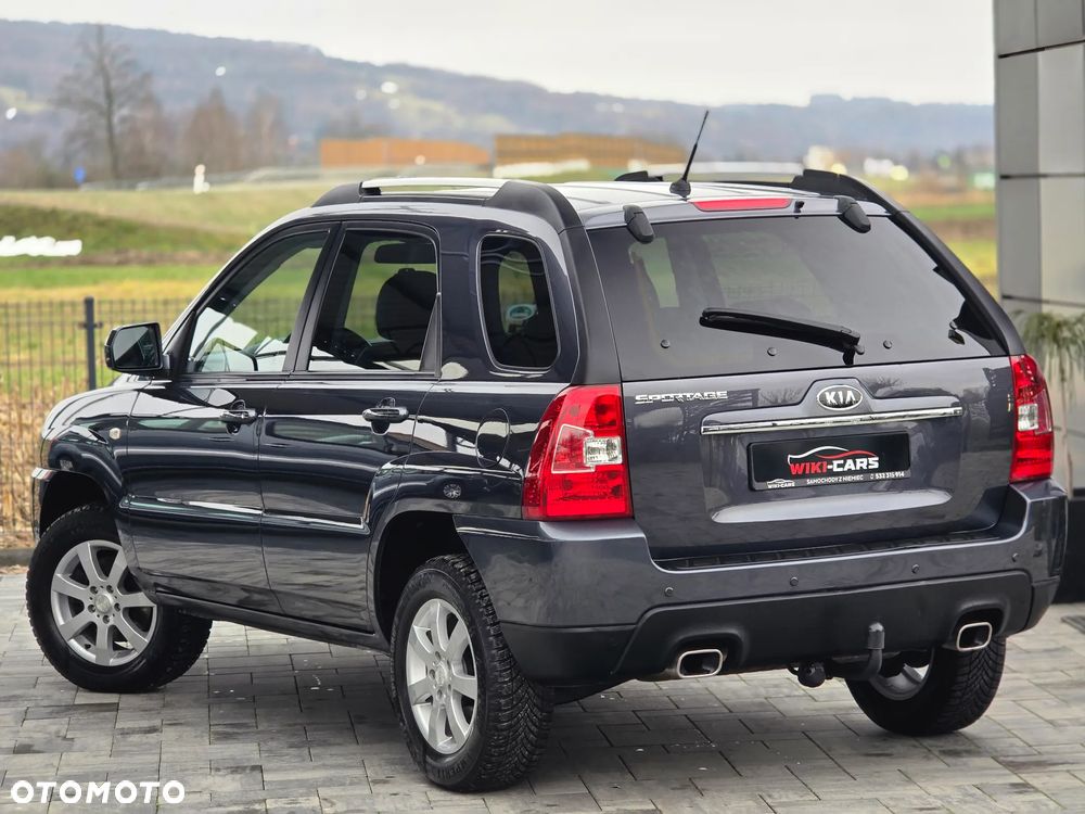 Kia Sportage 2.0 Expedition + - 13