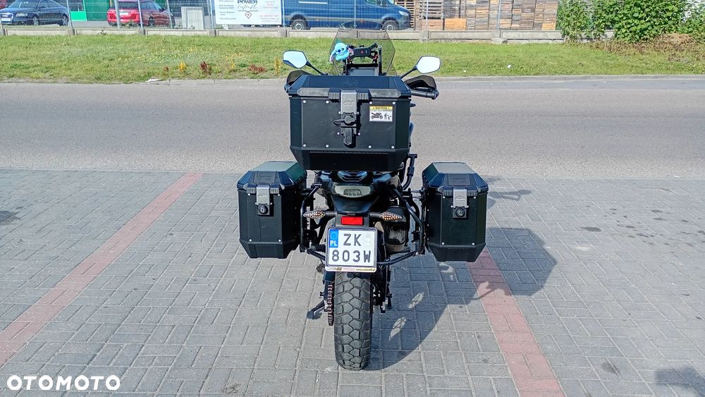 CFMoto 800MT Touring - 7