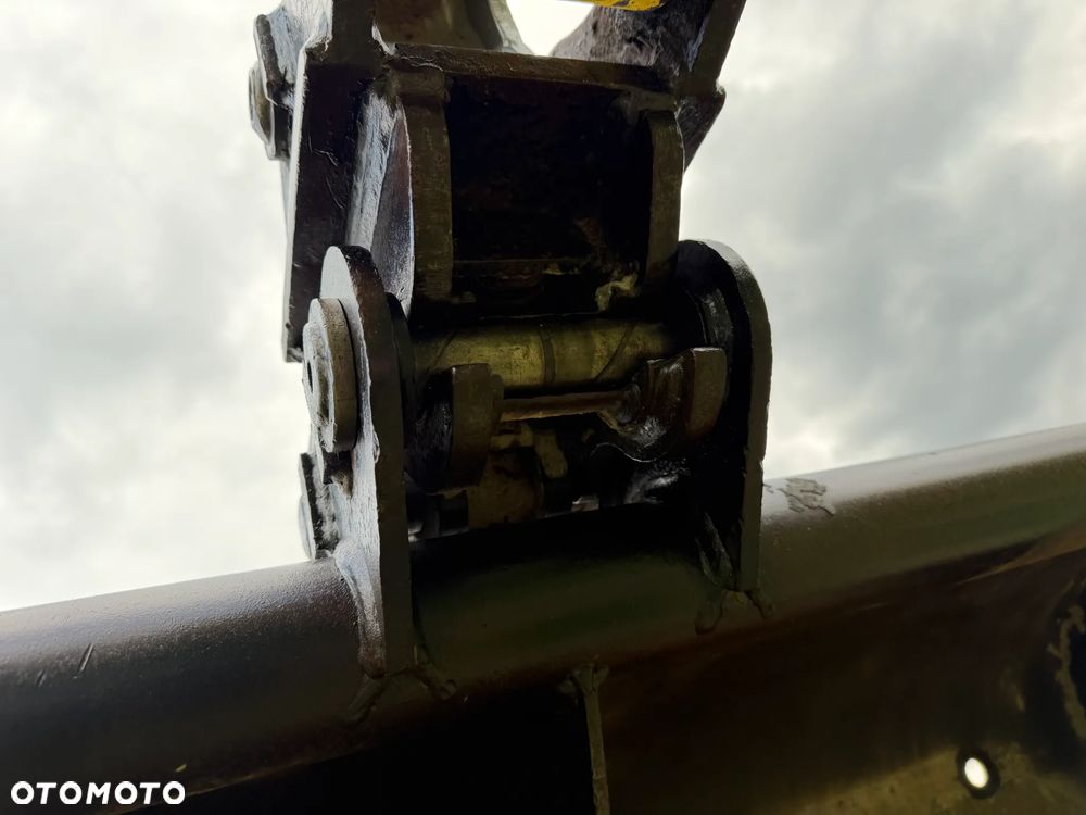 Wacker Neuson ET24 Koparka Gąsienicowa 2,6 tony. z VDS. 2021rok- 2300 Mtg Poziomowanie VDS silnik Yanmar. Maszyna Pochodzi z Norweskiej szkółki roślinnej. 2x drzwi ORYGINAŁ. Jak Nowa z salonu zero luzów i wycieków. Aktualna DEKRA. 2x oryginalna Łyżka. Szybka wolna jazda. Dodatkowe Linie Hydrauliczne na młot i wiertnice. Zaczep kulka na lemieszu. OKAZJA - 26