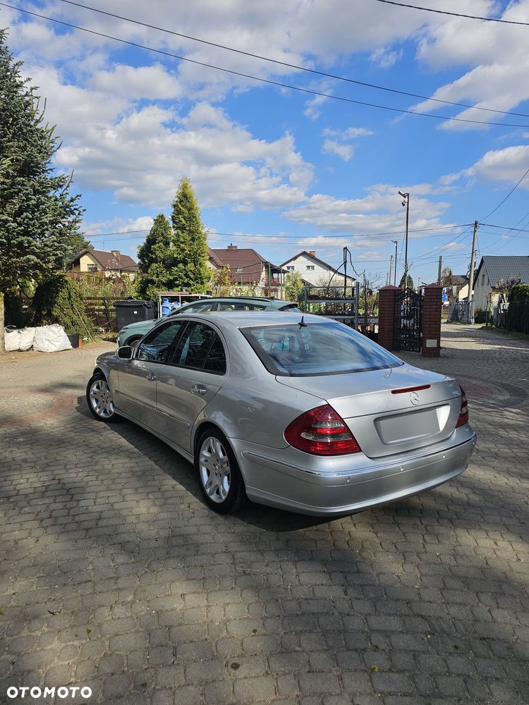 Mercedes-Benz Klasa E 320 CDI Avantgarde DPF - 3