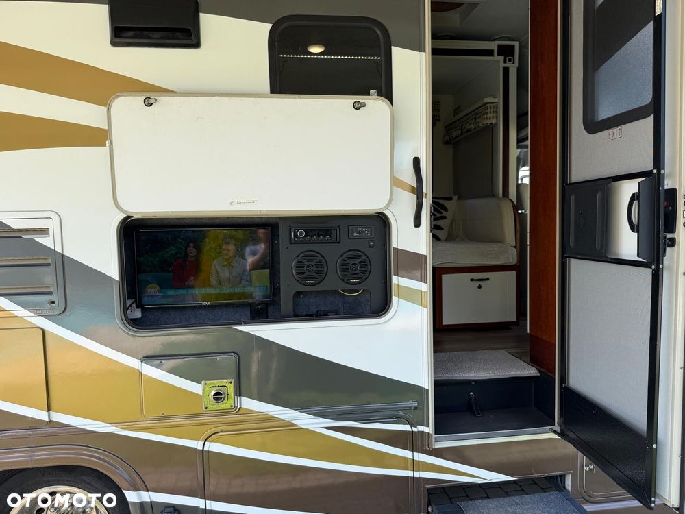 Mercedes-Benz Sprinter - 7