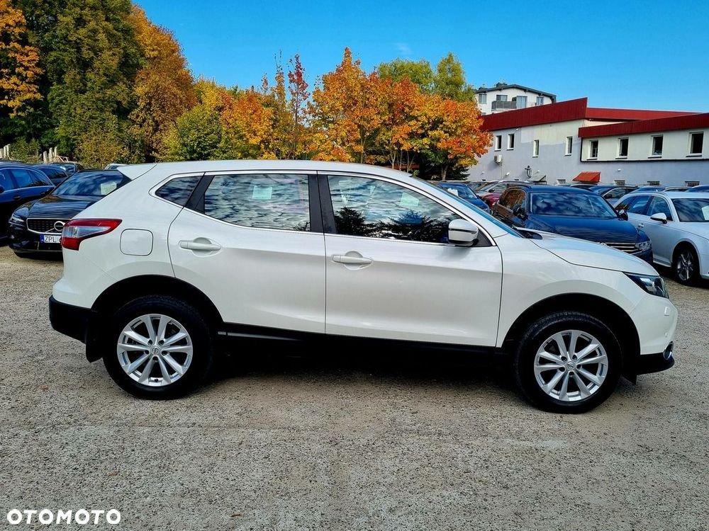 Nissan Qashqai 1.2 DIG-T Tekna - 4