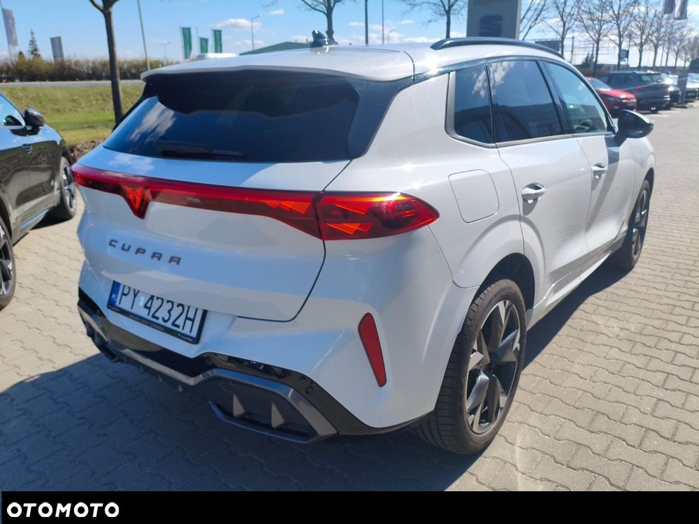Cupra Terramar 1.5 eTSI mHEV Advantage Edition DSG - 4