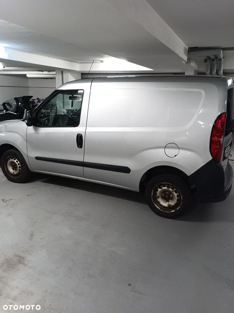 Opel Combo - 4