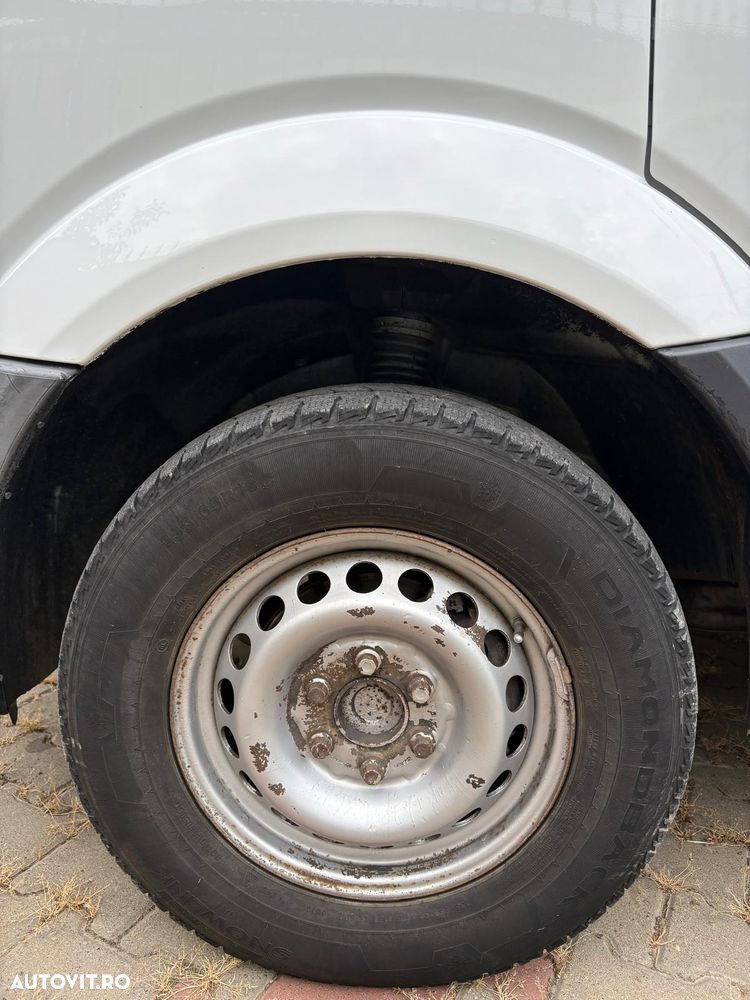 Mercedes-Benz Sprinter - 4