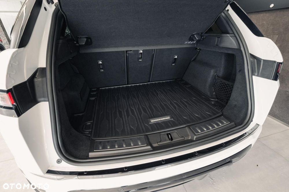 Land Rover Range Rover Evoque - 34