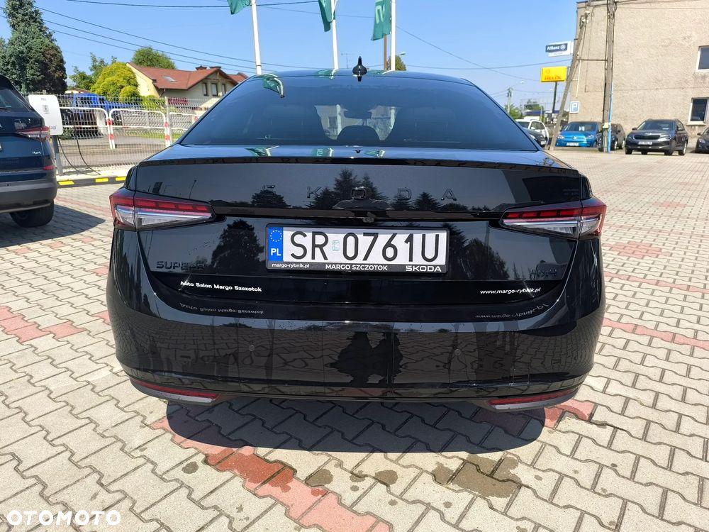 Skoda Superb 2.0 TSI 4x4 Sportline DSG - 6