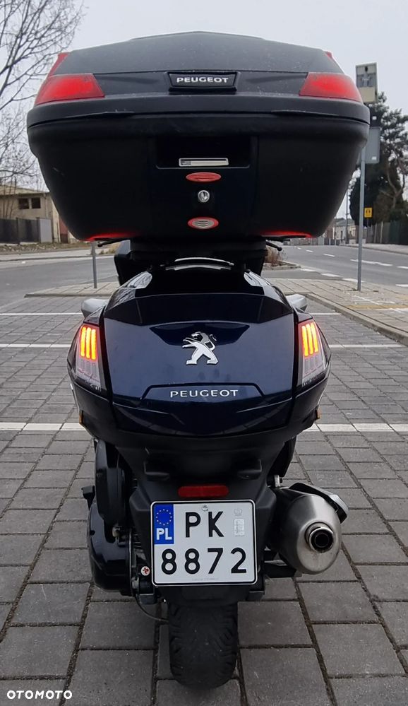 Peugeot Metropolis - 20