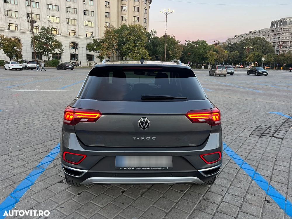 Volkswagen T-Roc - 4