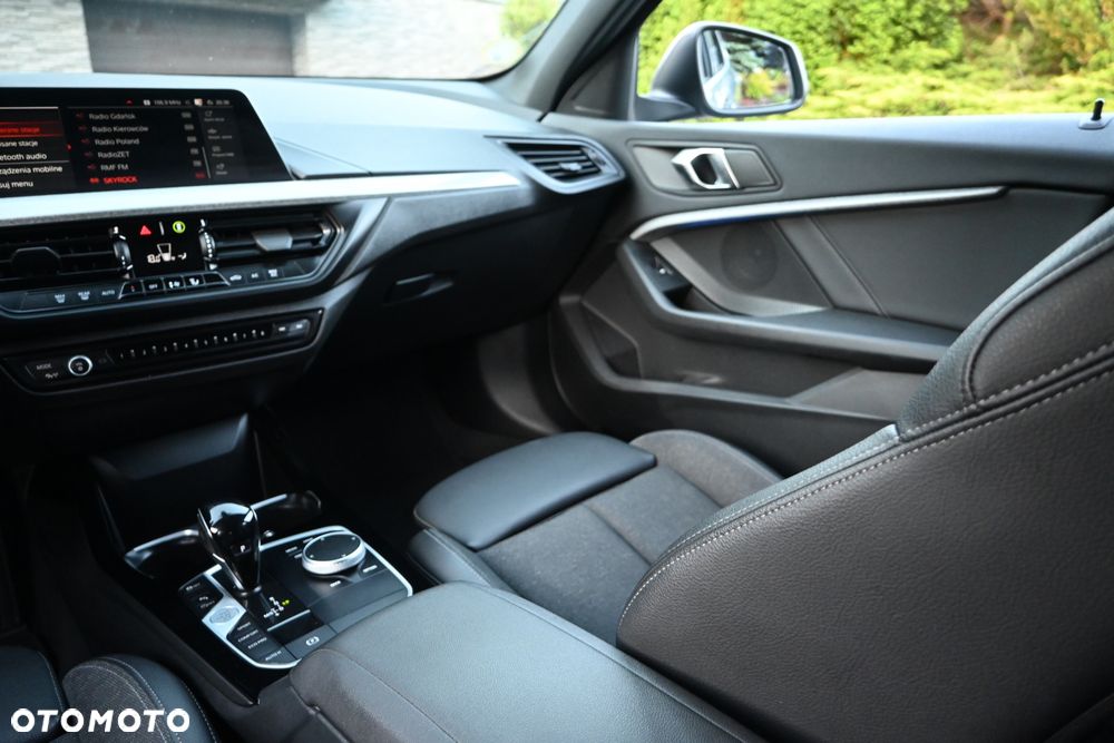 BMW Seria 1 118d Business Edition sport - 21