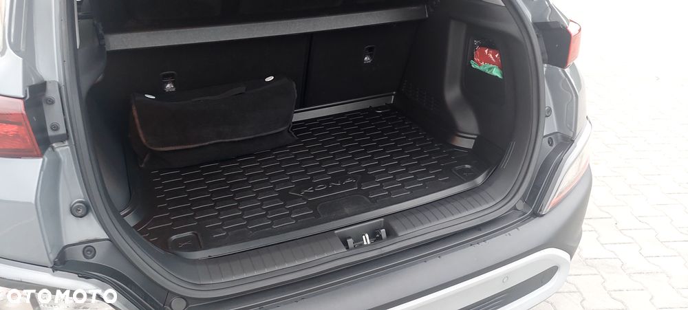 Hyundai Kona - 10