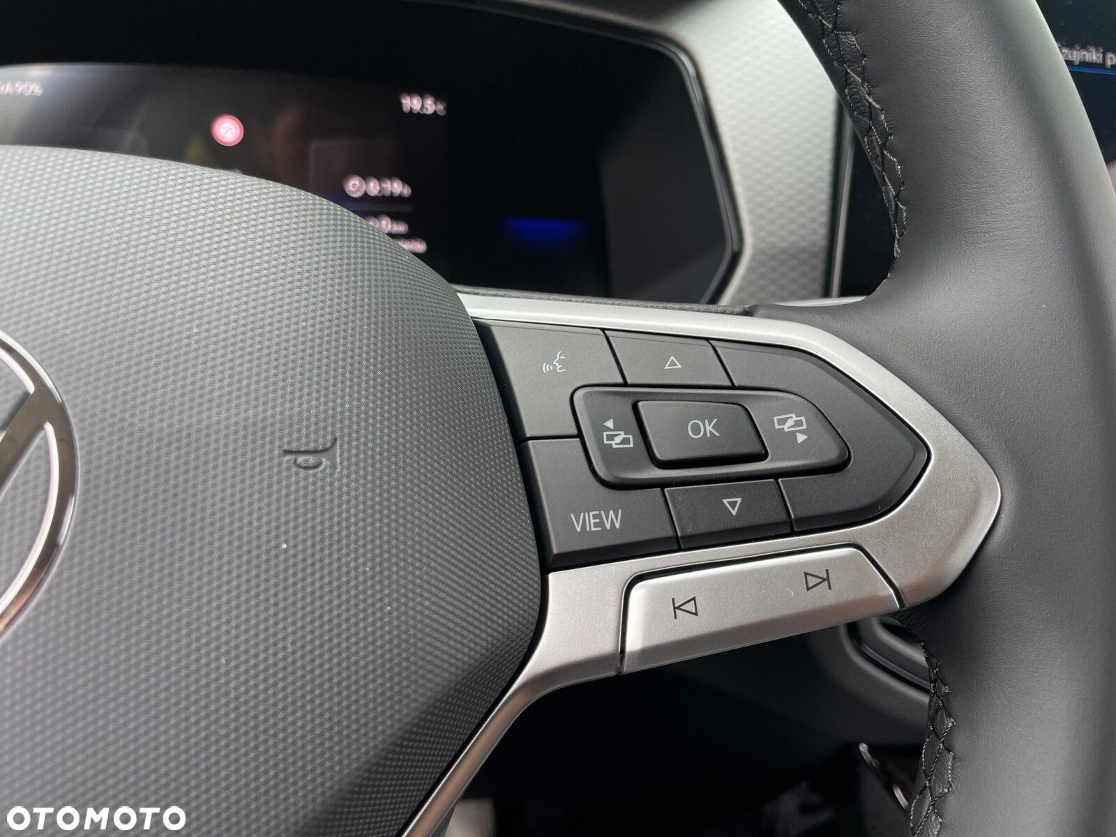 Volkswagen T-Cross - 18