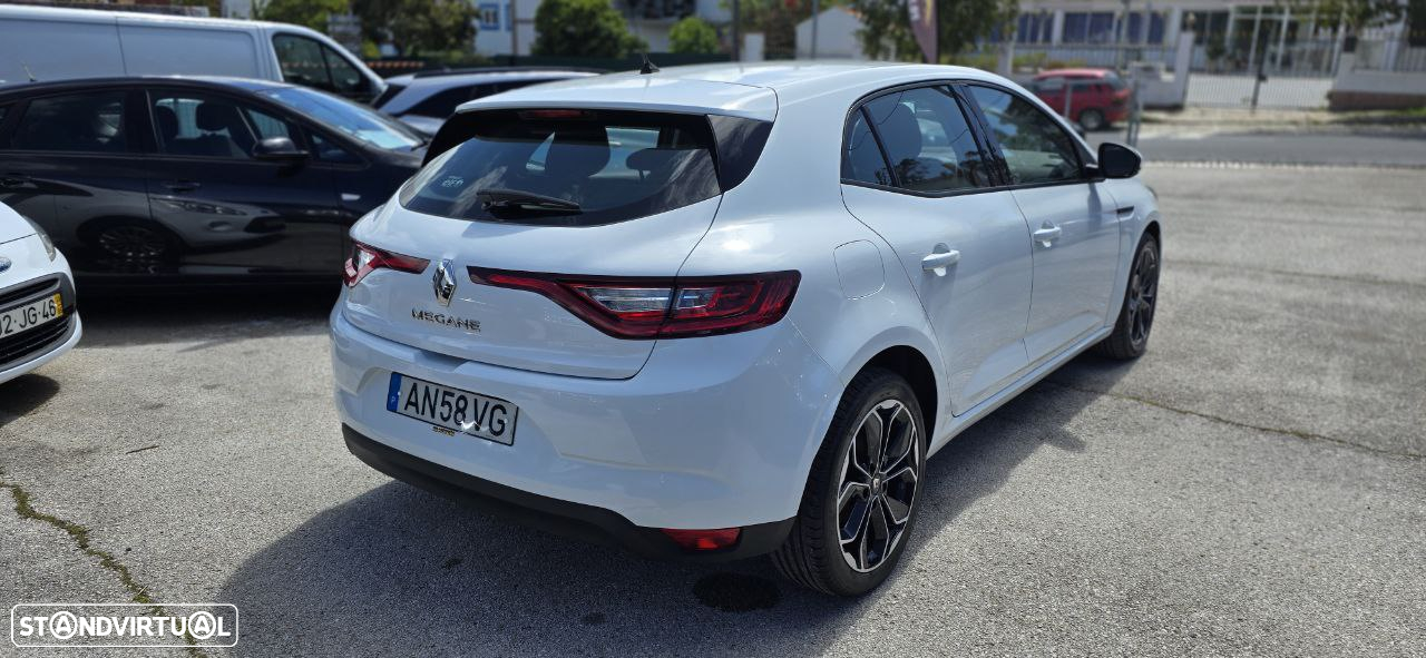 Renault Mégane 1.2 TCE Zen - 30