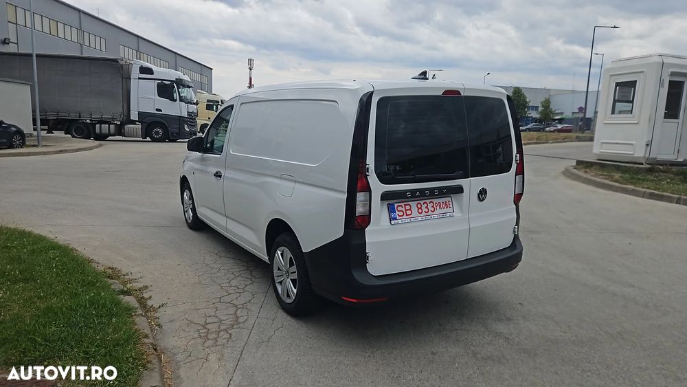 Volkswagen Caddy Maxi - 4