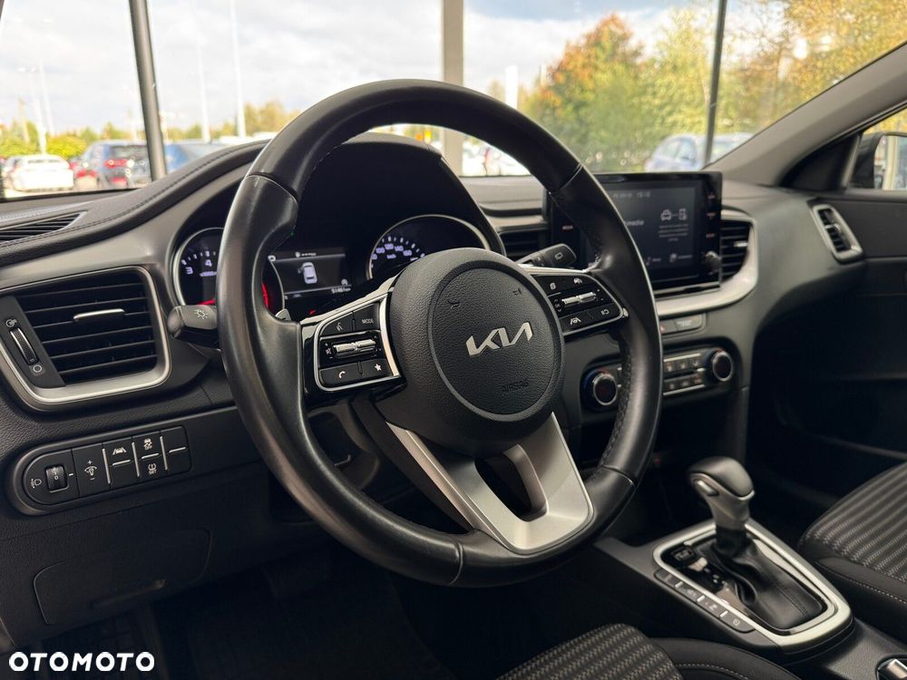 Kia Ceed 1.5 T-GDI M DCT - 8