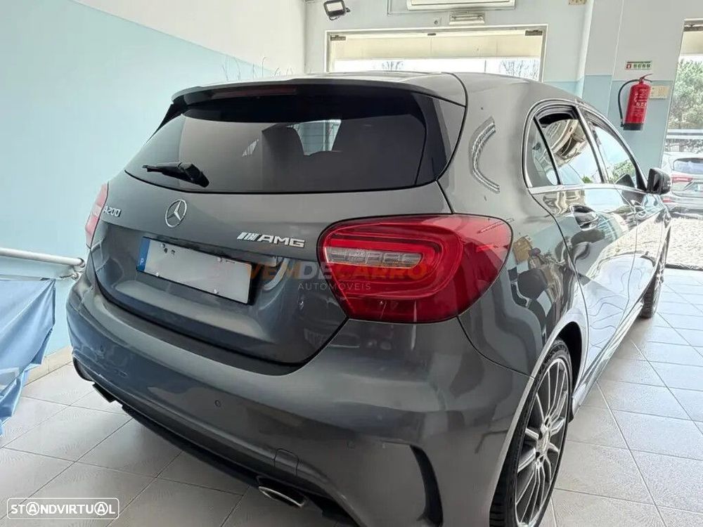 Mercedes-Benz A 200 - 6