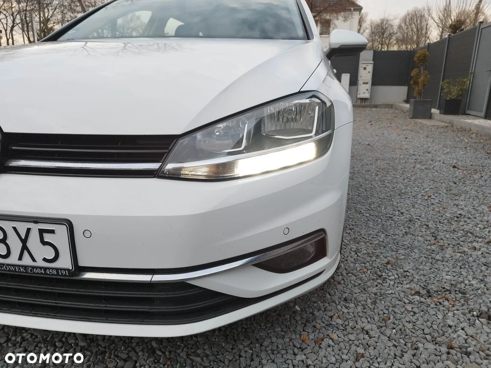 Volkswagen Golf Variant 2.0 TDI (BlueMotion Technology) Comfortline - 12