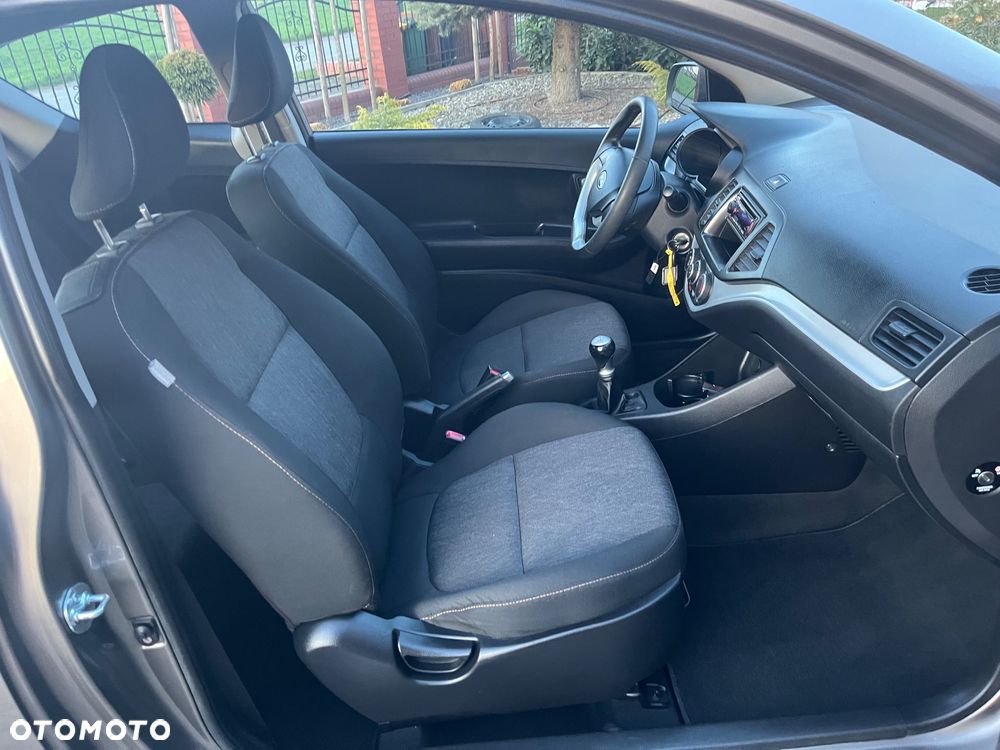 Kia Picanto 1.0 L - 31