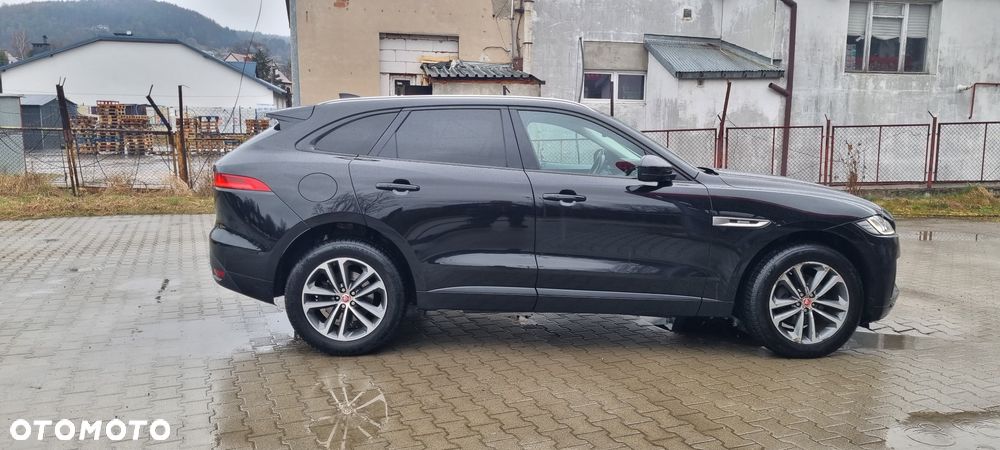 Jaguar F-Pace 2.0 i4D AWD R-Sport - 9