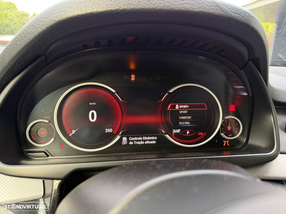 BMW X5 25 d sDrive Pack M - 34