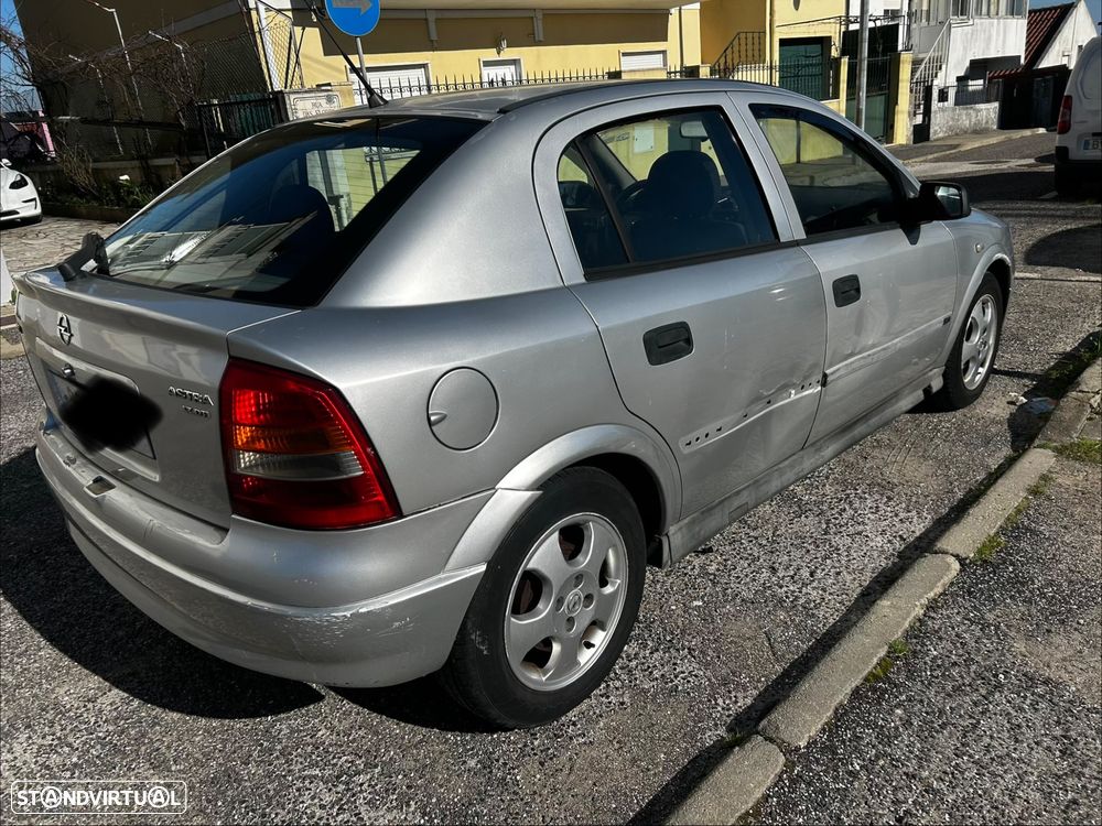 Opel Astra 1.7 DTi Club - 4