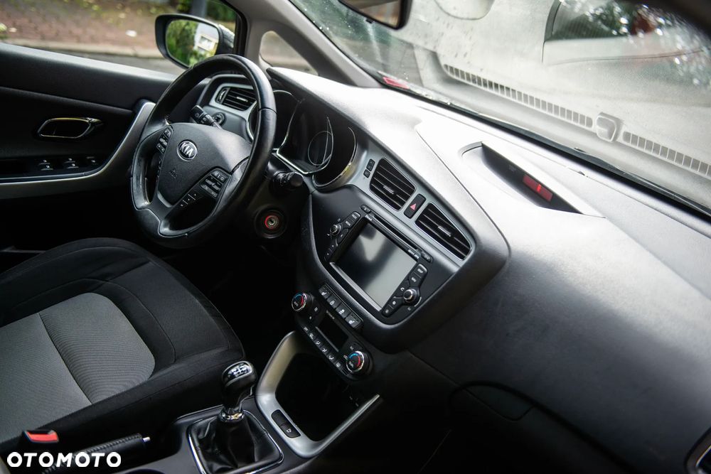 Kia Ceed Cee'd 1.4 Business Line - 29